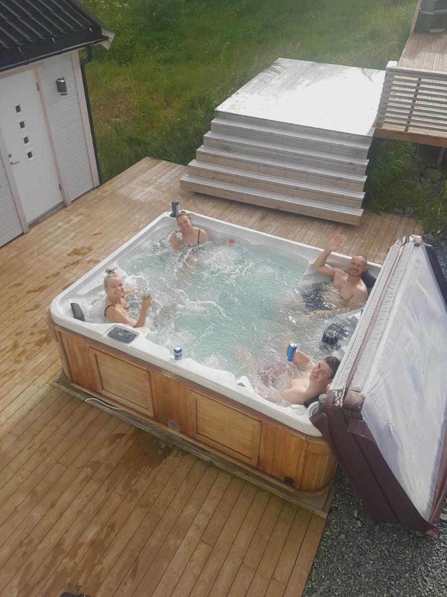 Lyngsalpan Cruise Lodge - Lenangstinden - Housity