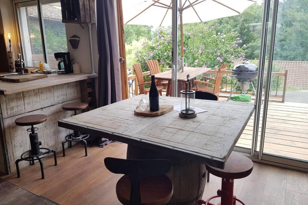 L'IDYLLIQUE - Studio Privé Sous Maison - Housity