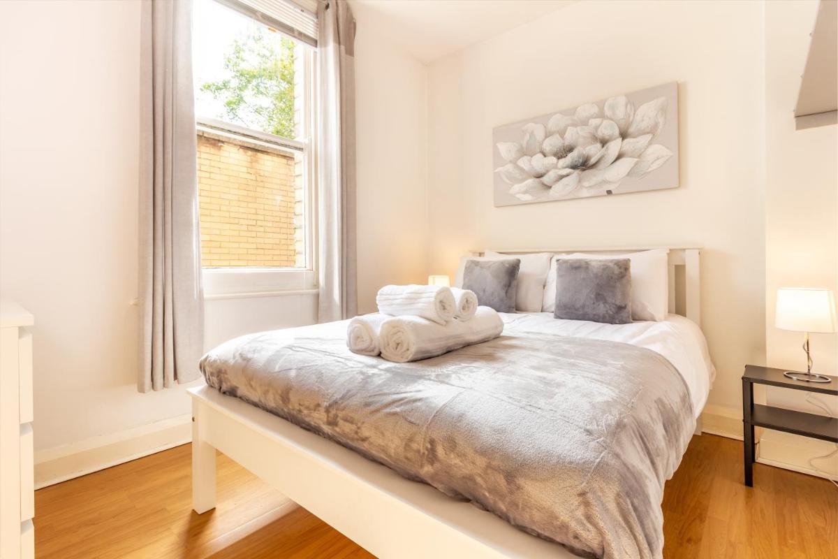 Host & Stay - Club Chambers - Housity