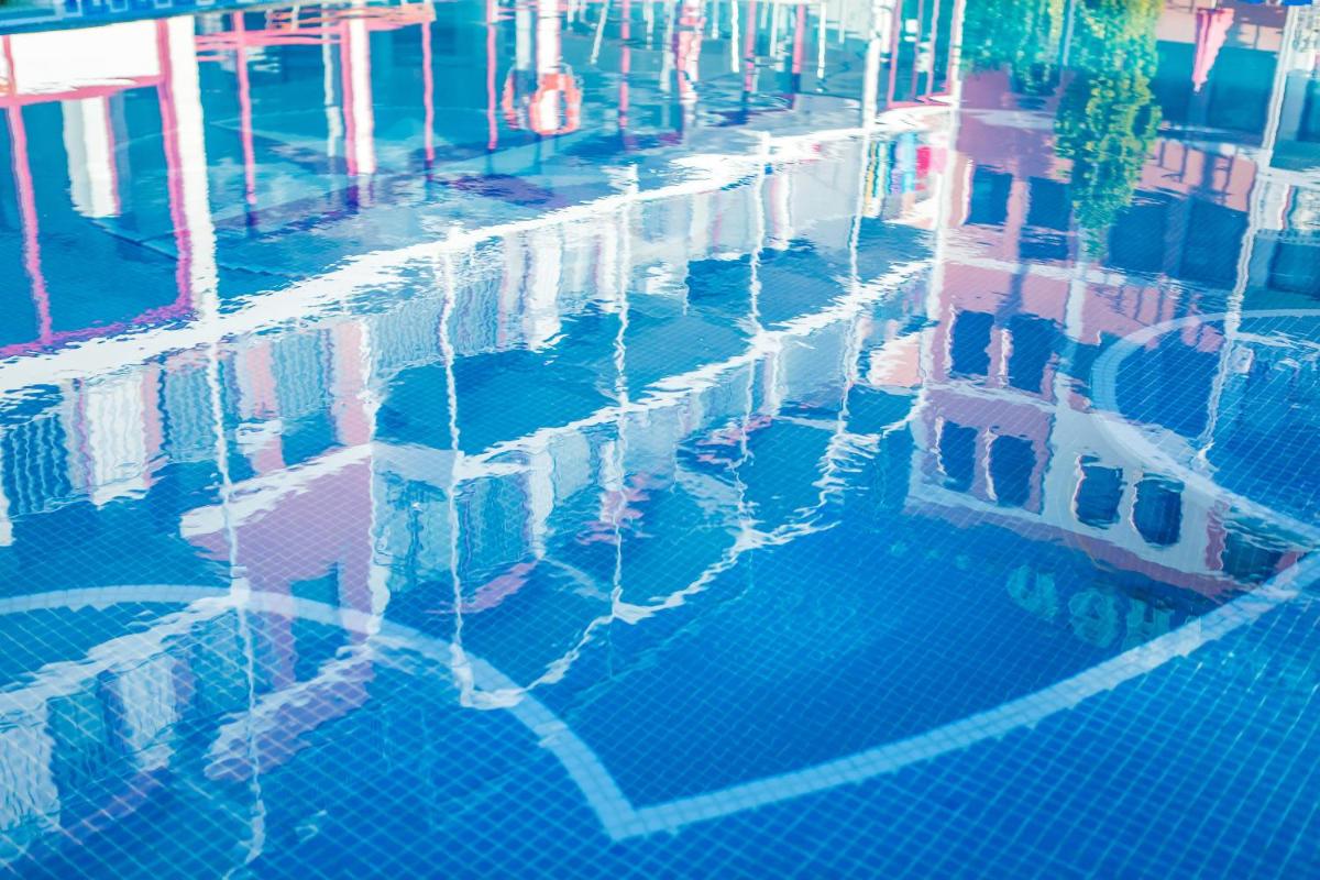 Hotel Longoza - All Inclusive - Housity