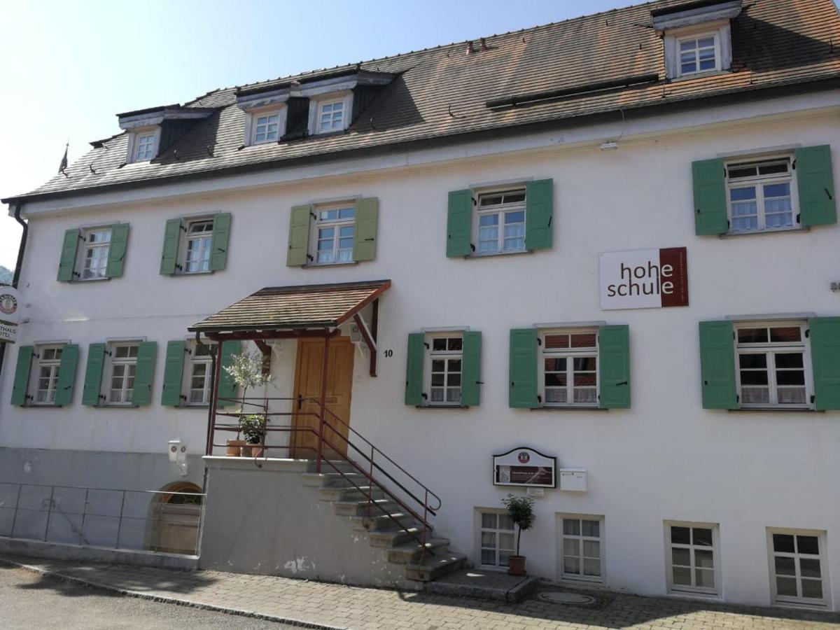 Hotel Hohe Schule - Housity