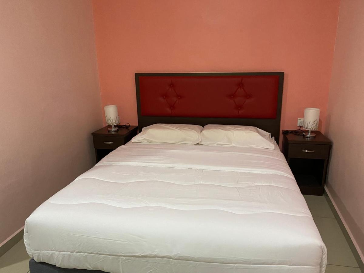 HOTEL SAKIRAH - Housity