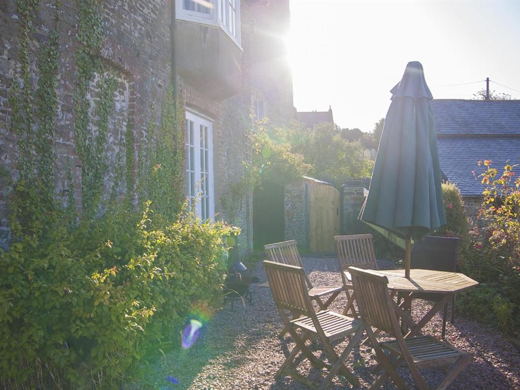 Instow Barton - Housity
