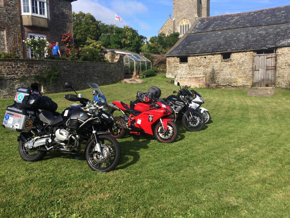 Instow Barton - Housity