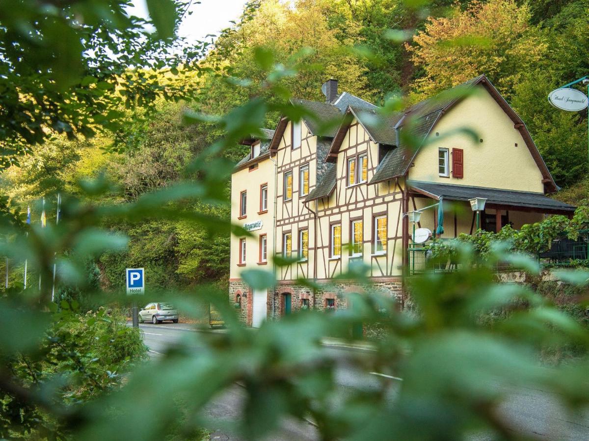 Boutique-Hotel Jungenwald - Housity
