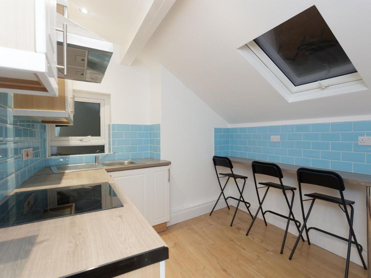 Hillcrest Residence - Housity