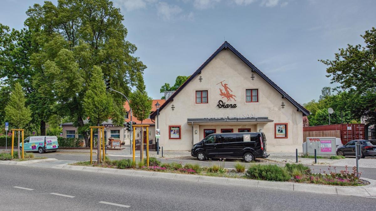 Landhotel Diana - Housity