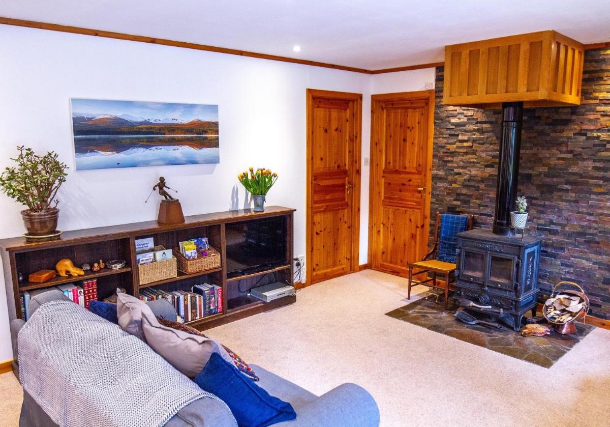 Langrick - Tranquil home in Nethybridge - Housity