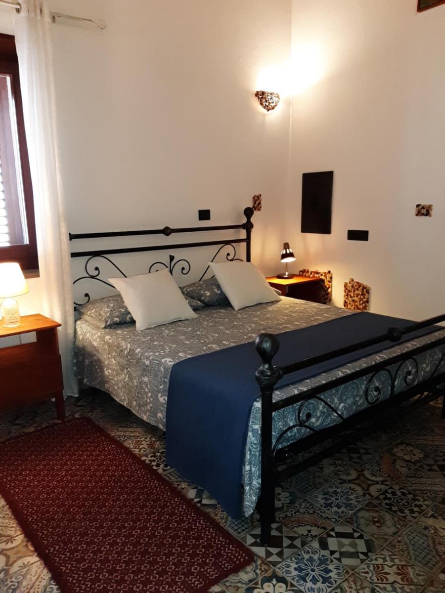 Domus Petrarca Guesthouse - Housity