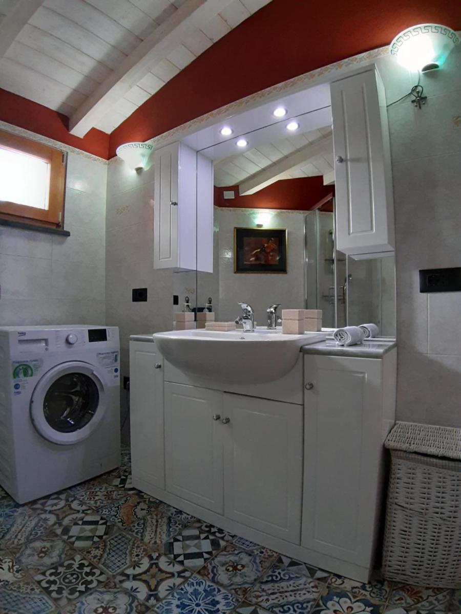 Domus Petrarca Guesthouse - Housity