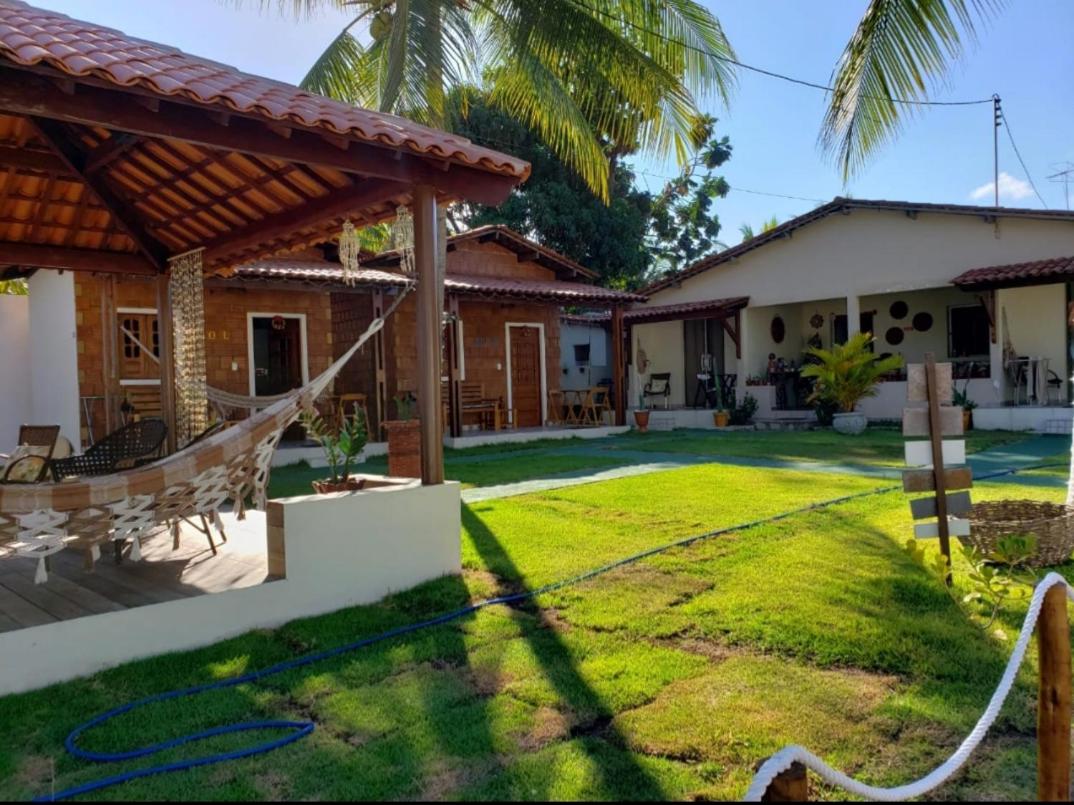 Parque dos Coqueiros- Bangalos e Suites - Housity