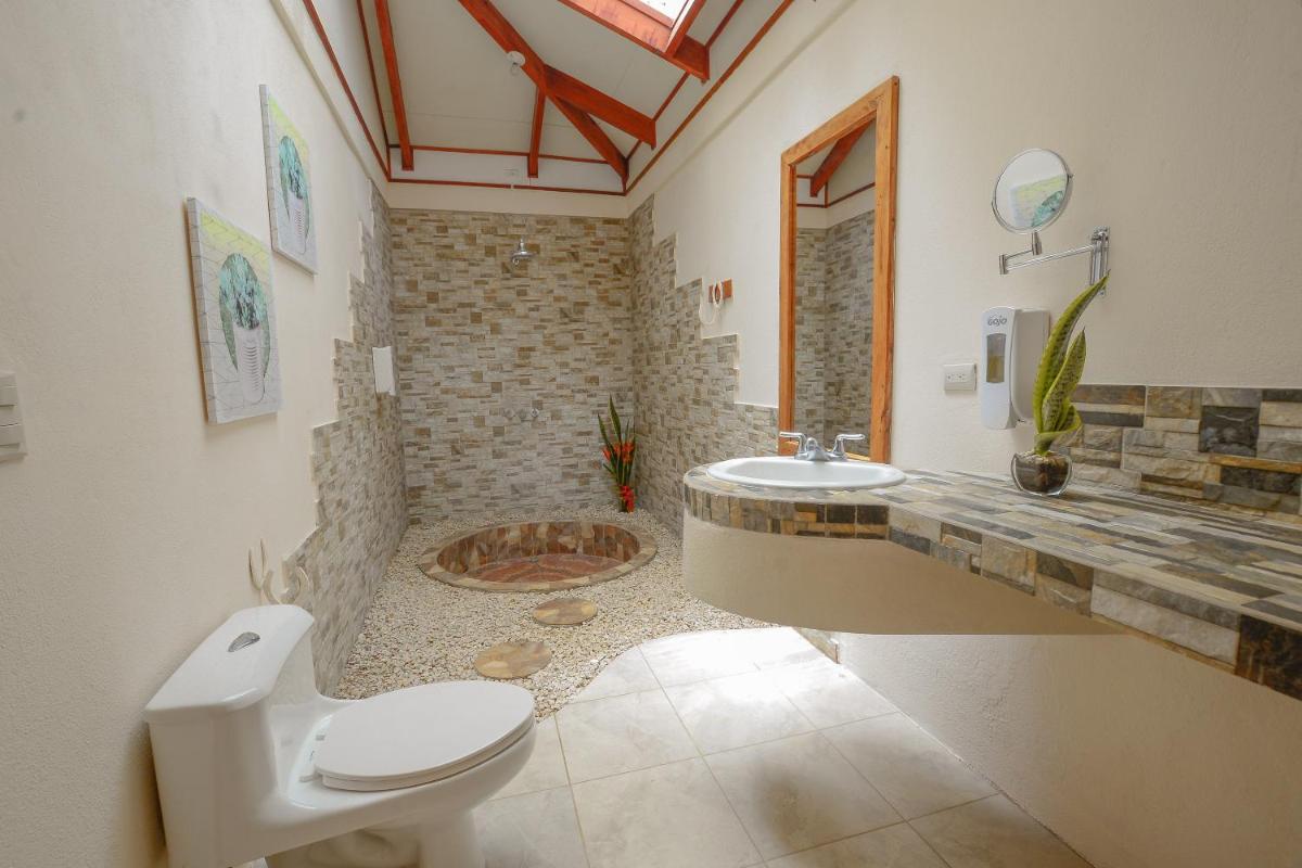 Hotel Cerro Lodge - Housity