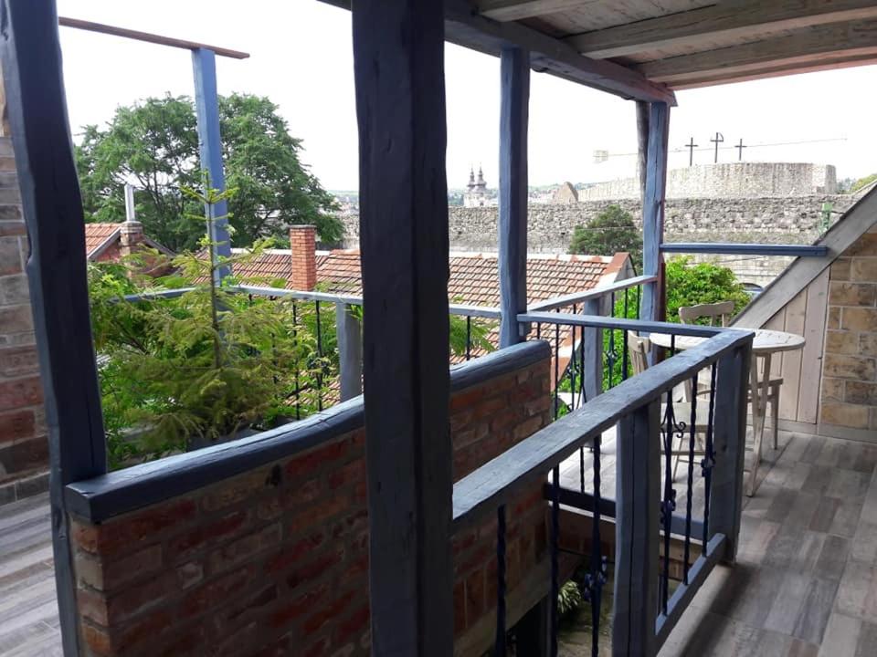 Bástya apartman - Housity