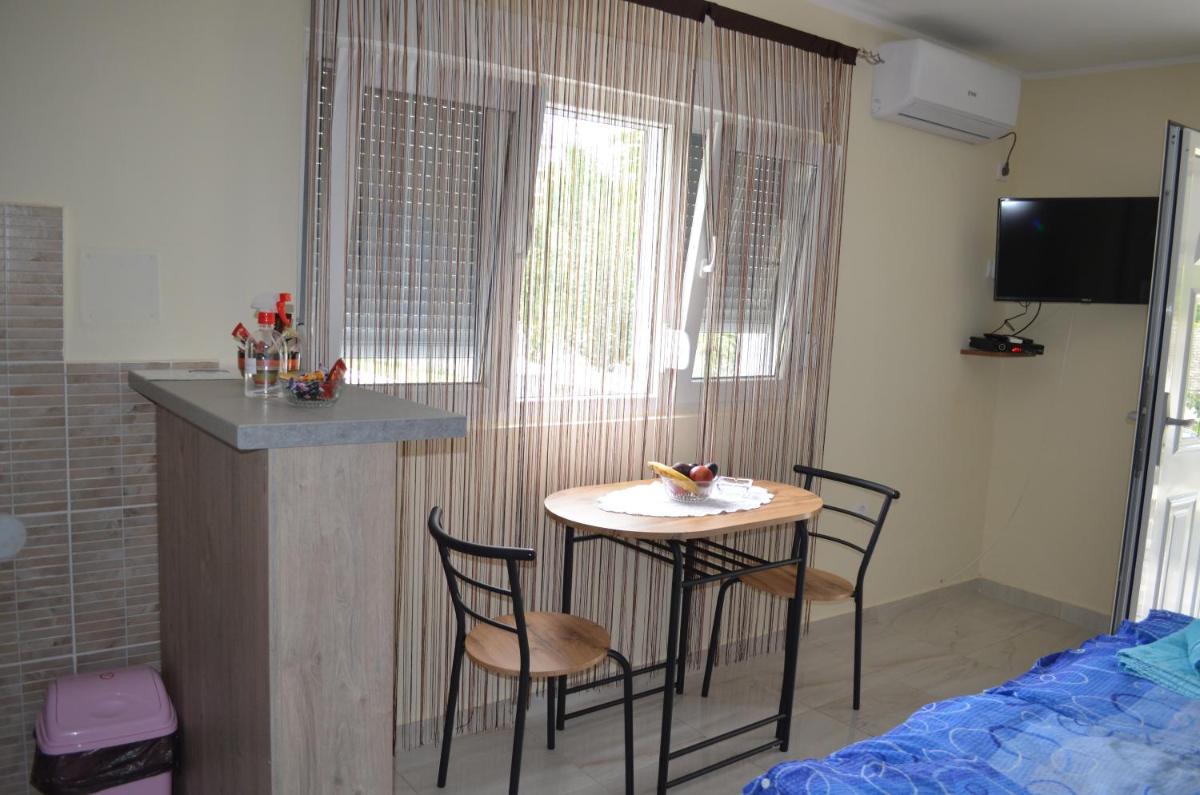 Apartmani Ana - Hizvo
