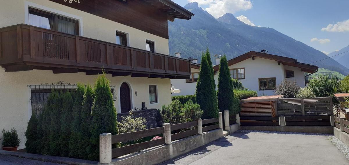 Landhaus Rungger - Housity