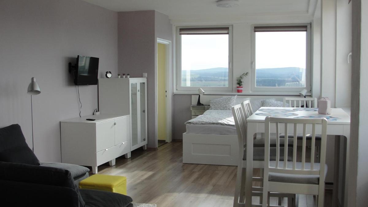 Horizont Veszprém - Housity