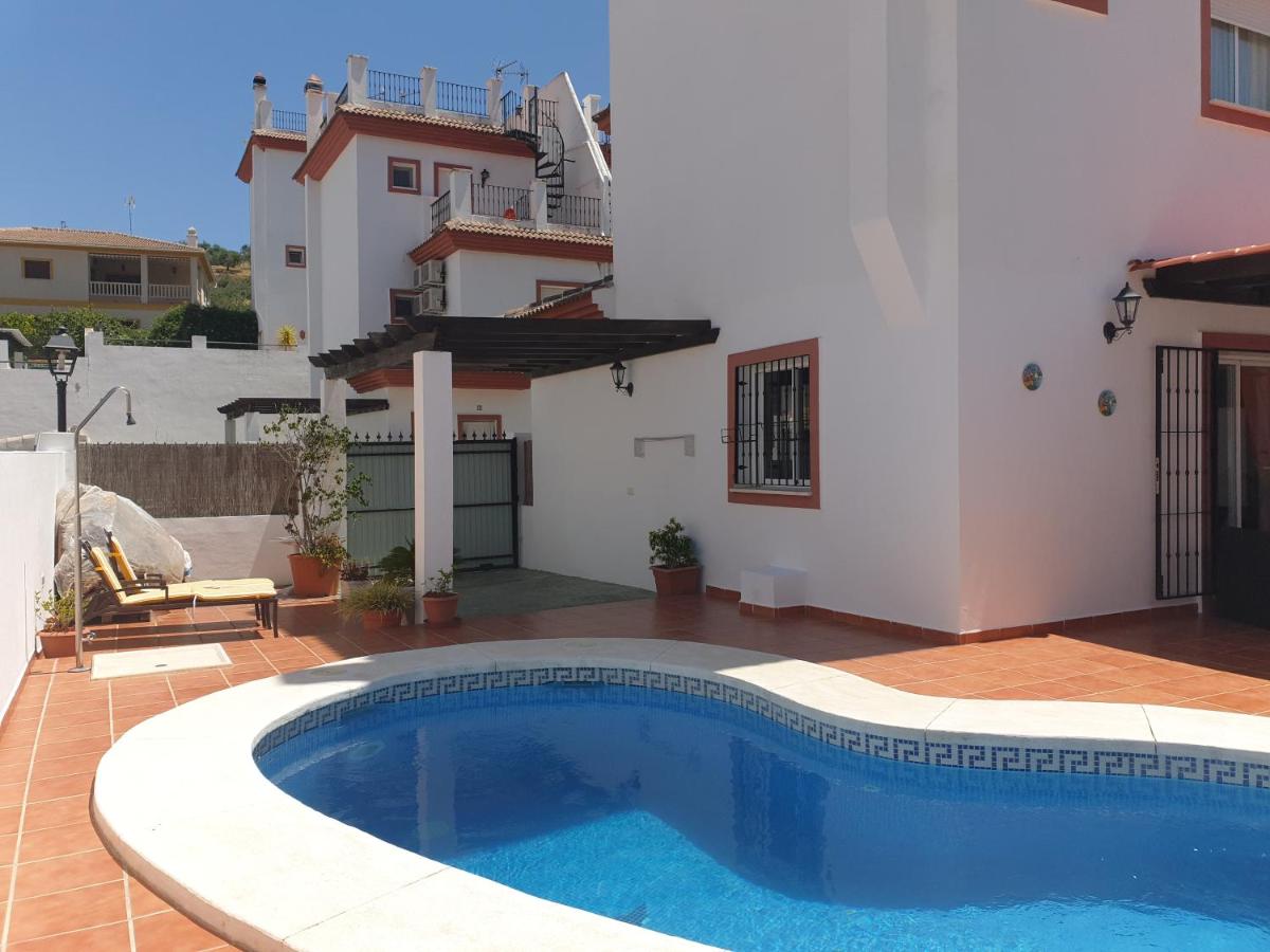 Riu Tolox - Housity