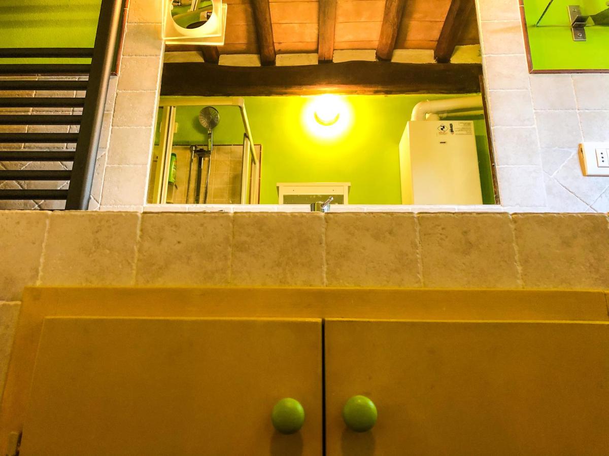 UMBRIA, "Casa Sagrantina" con PISCINA e pergolato - Housity