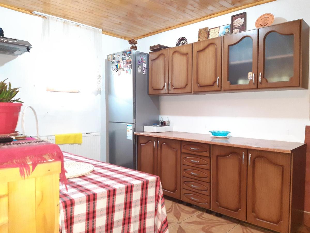 Poiana Ghetari - Housity