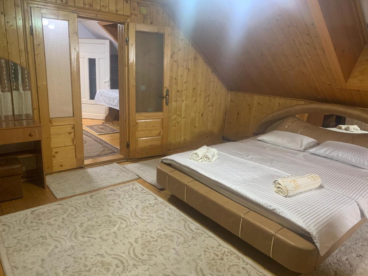 Rustic Apartament - Housity