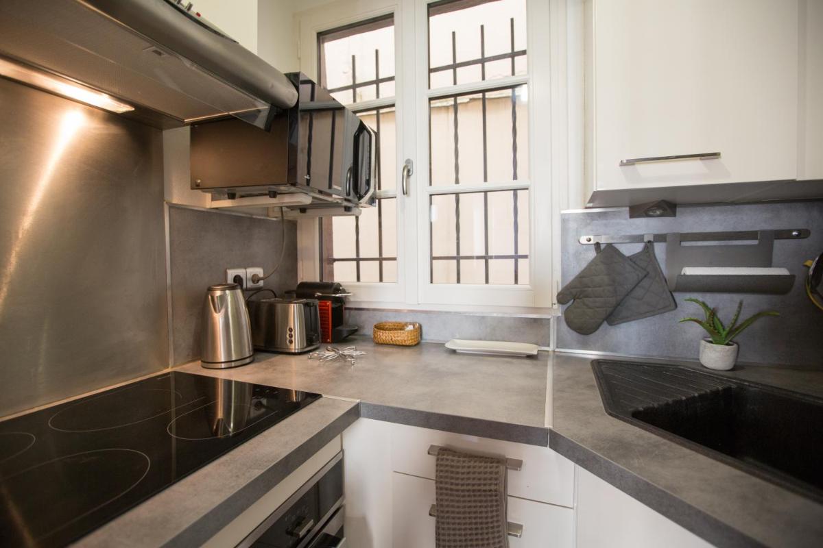 Appart Coeur de Rouen - Place des Carmes - Housity