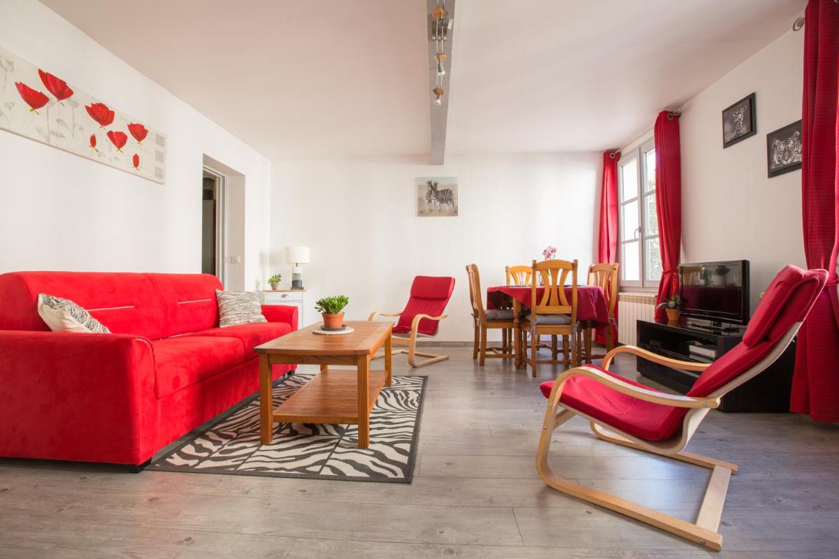 Appart Coeur de Rouen - Place des Carmes - Housity