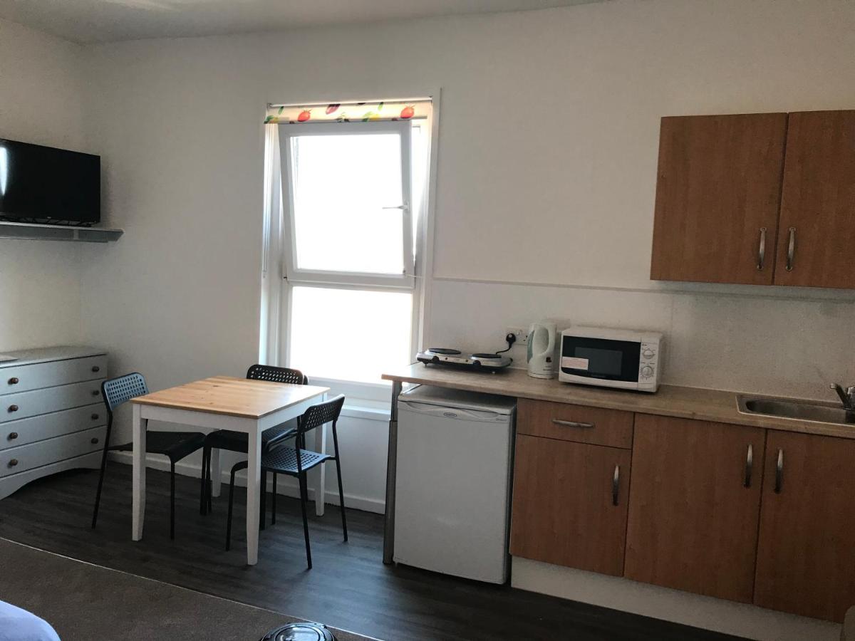 FOUNTAIN HOUSE BEACH FLATS - Housity