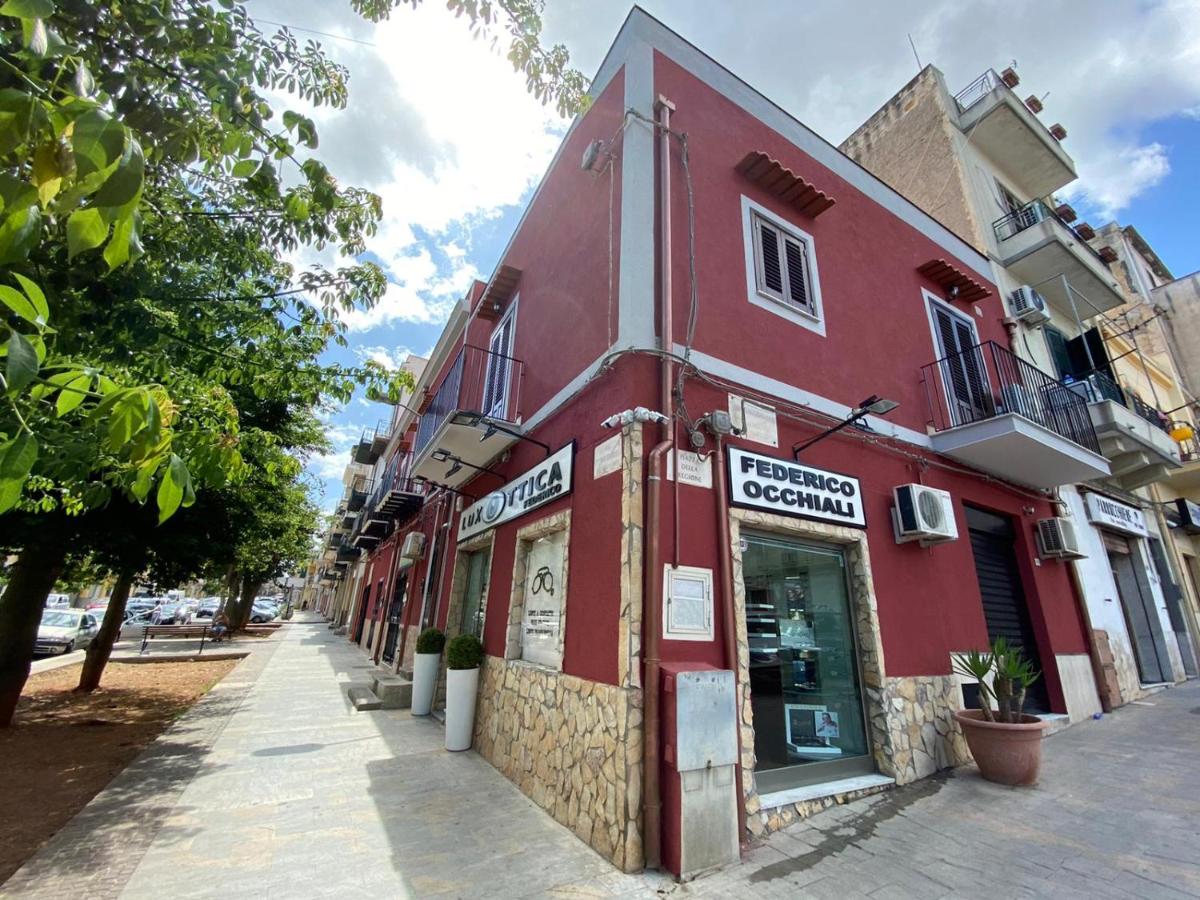 B&B Gloria - Housity