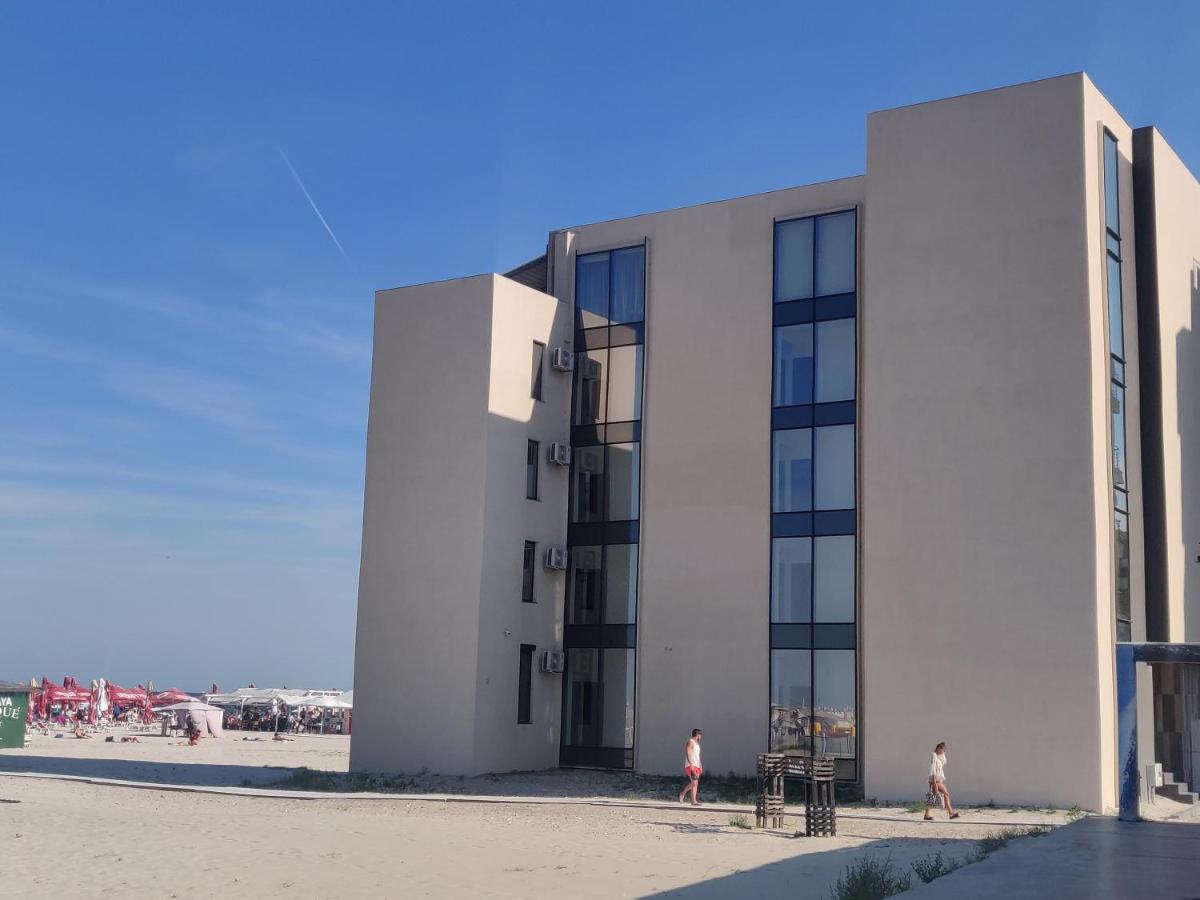 Mamaia Beach Side - Housity