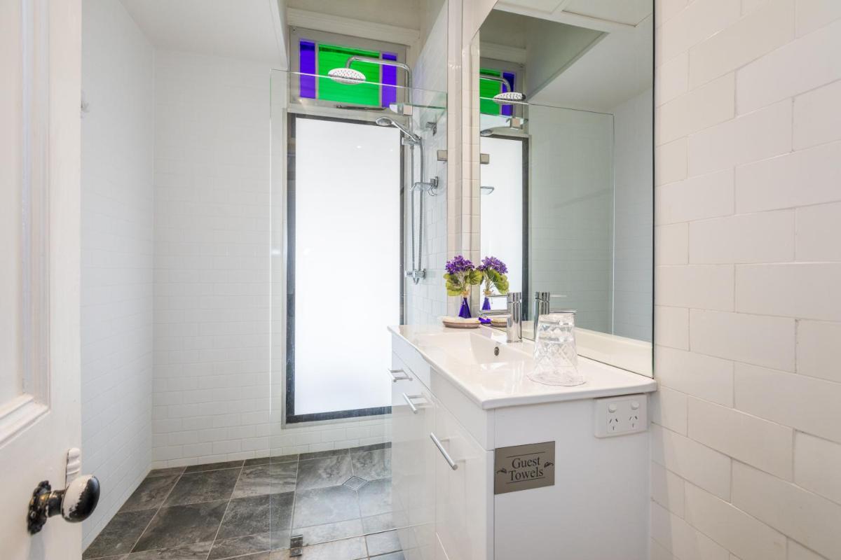 Cumquat House - Housity