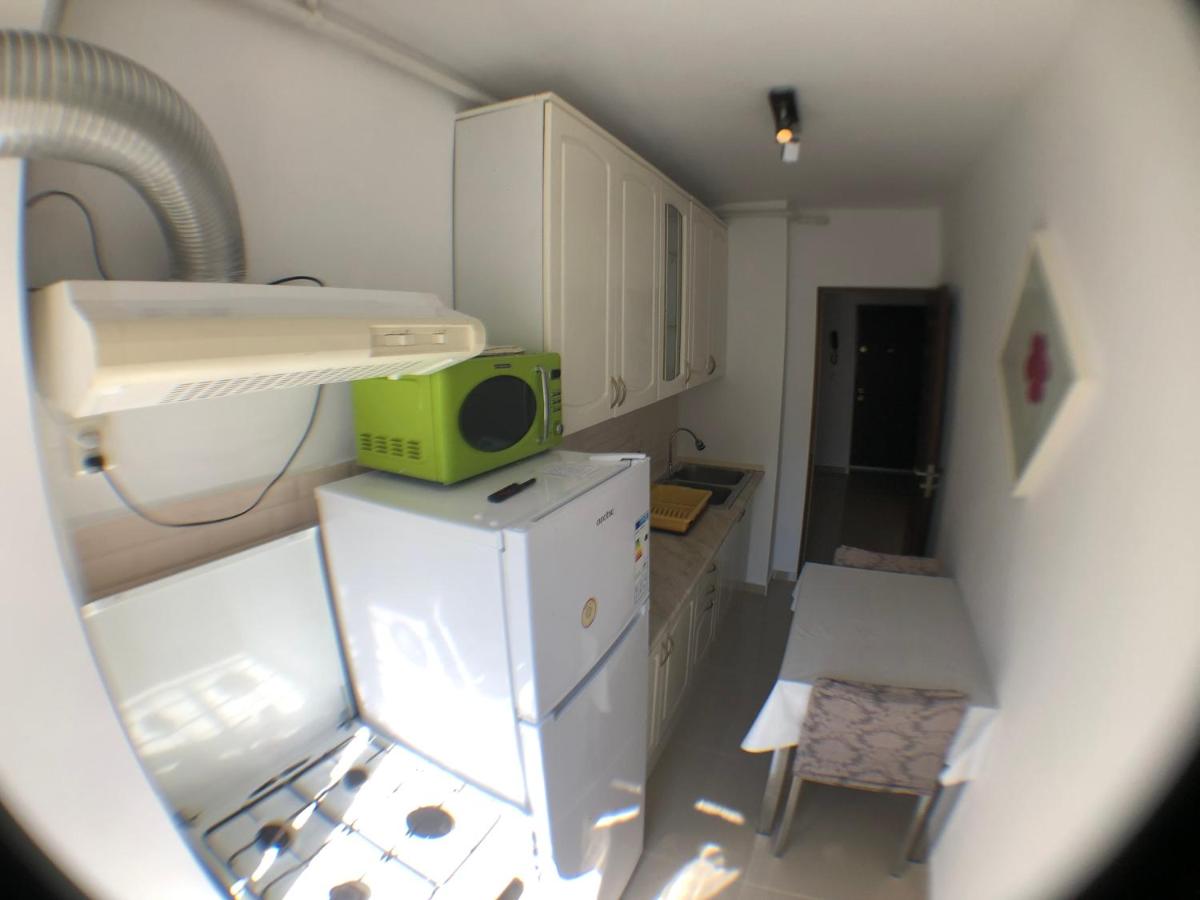 Le Garçon de Cristina-Simple,Quiet,Spacious Studio - Housity