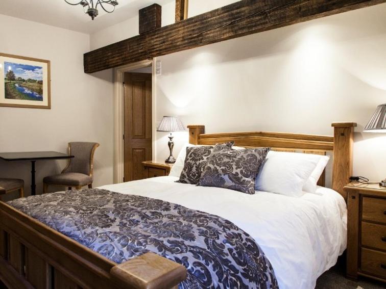 Suitetrails - Parkers House Bed & Breakfast
