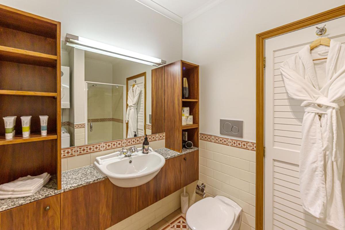 Princes Wharf - Absolute Waterfront & Great Views - Housity
