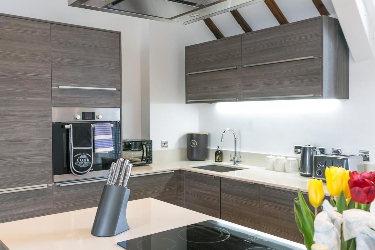 Riverside Apartments of Stamford - Housity