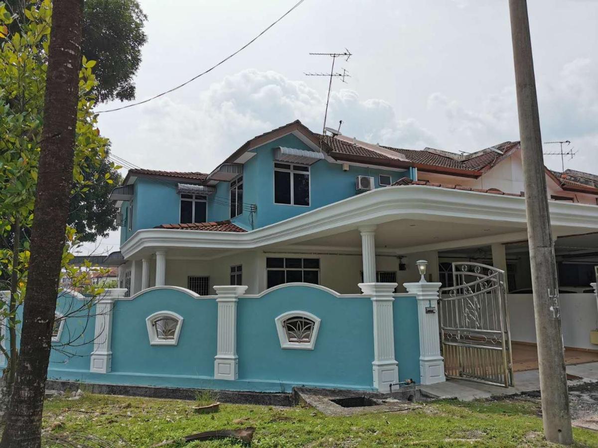 Cozy, Homestay in Juru - Housity