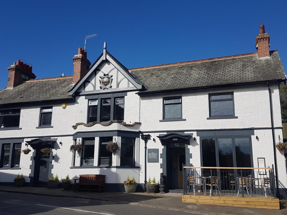 The Bowes Hotel - Housity