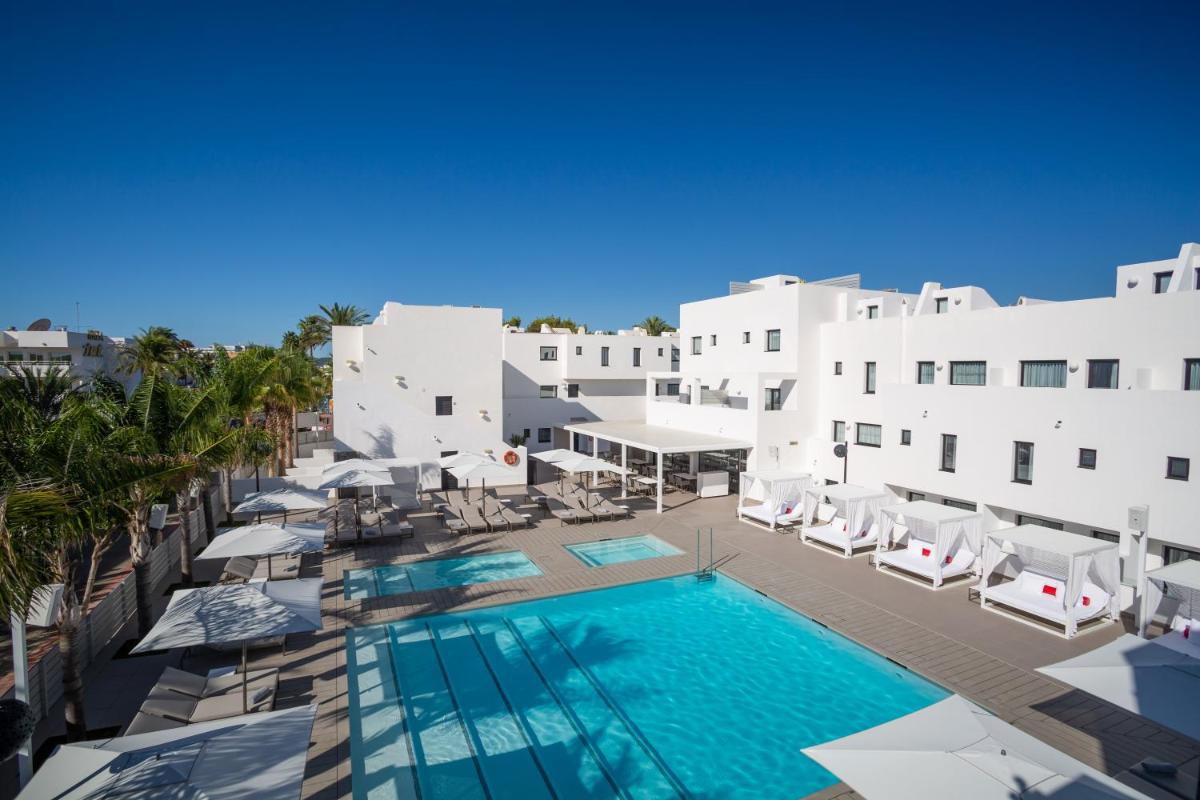 Piscina en o cerca de Migjorn Ibiza Suites & Spa