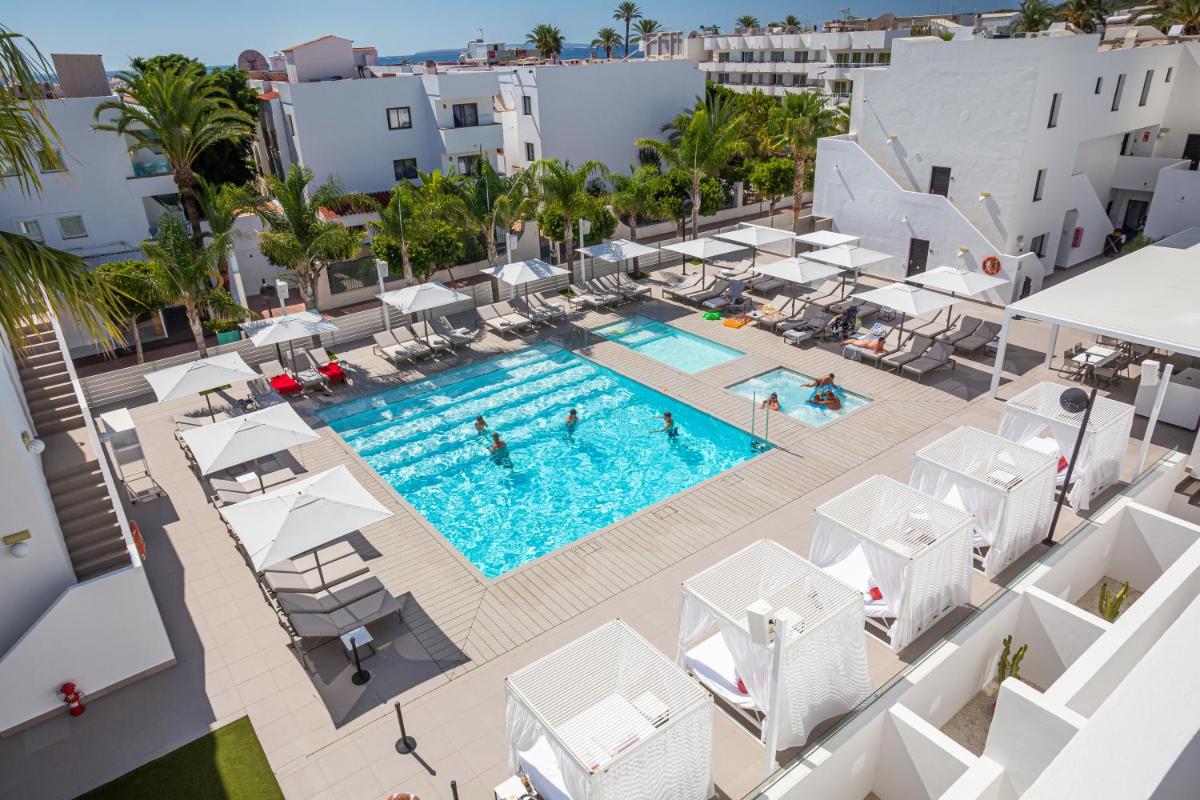 Piscina en o cerca de Migjorn Ibiza Suites & Spa