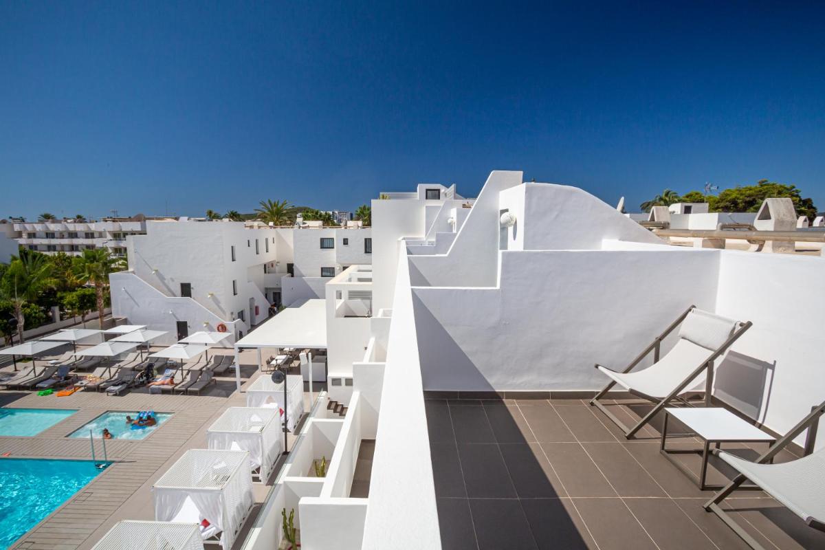 Piscina en o cerca de Migjorn Ibiza Suites & Spa