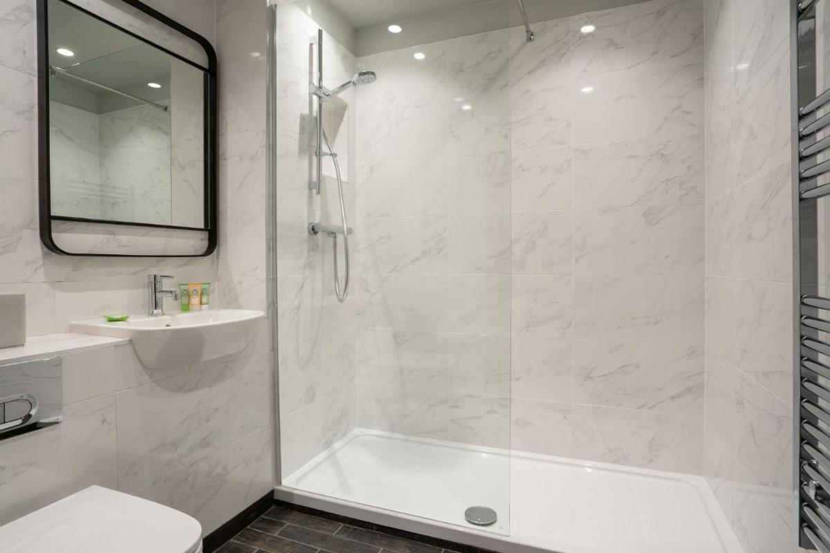 Hillyard House Hotel - Housity