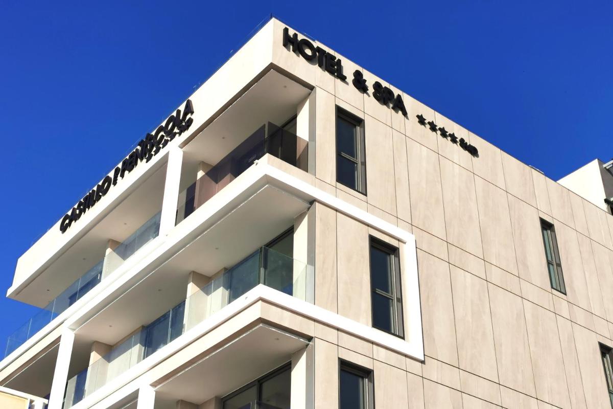Edificio en el que se encuentra el hotel