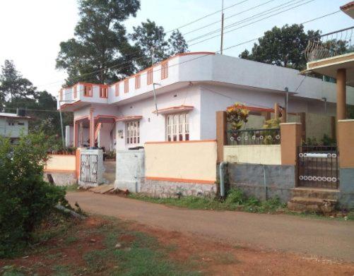 Comfort Zone Homestay - Housity