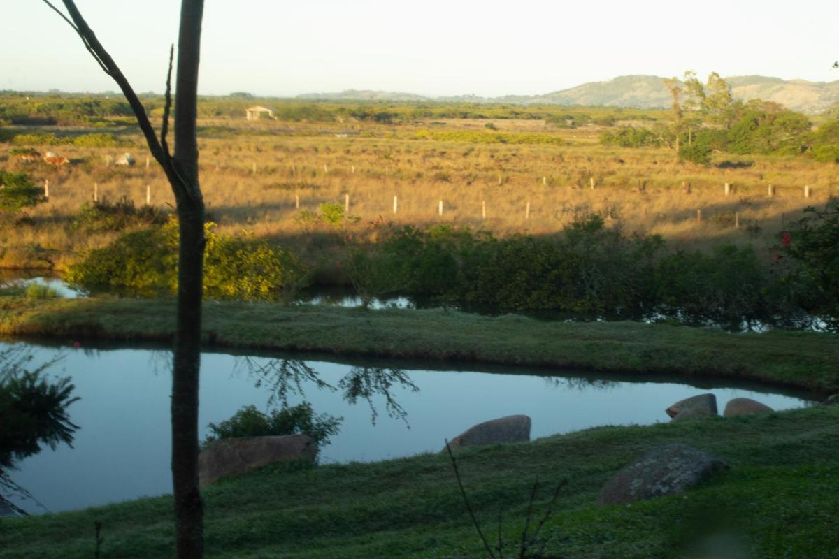 Venha curtir suas férias, com privacidade em Laguna-SC - Housity