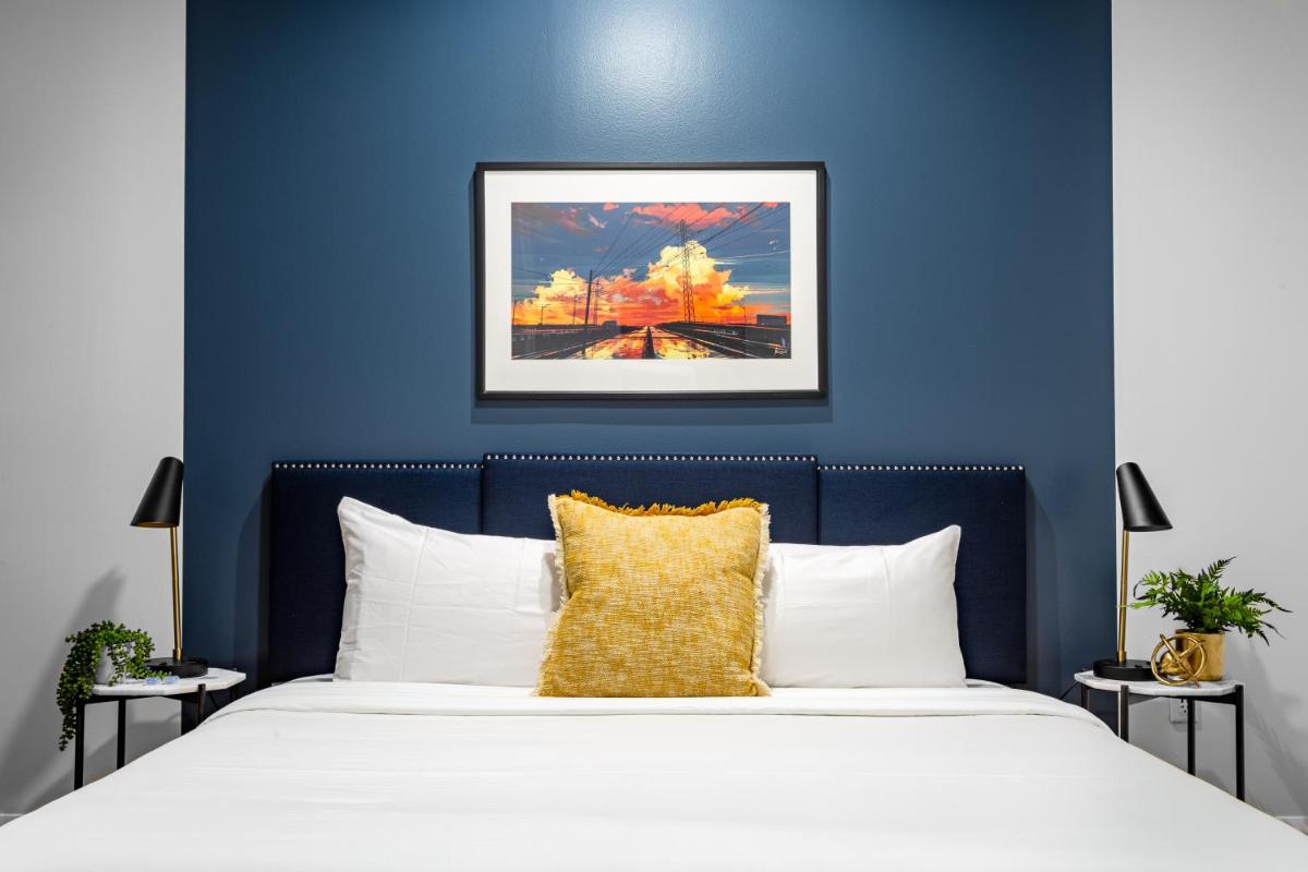 Mint House Dallas - Downtown - Housity