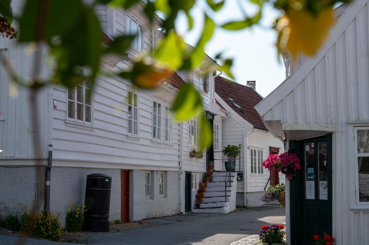 Idylliske Skudeneshavn - Housity