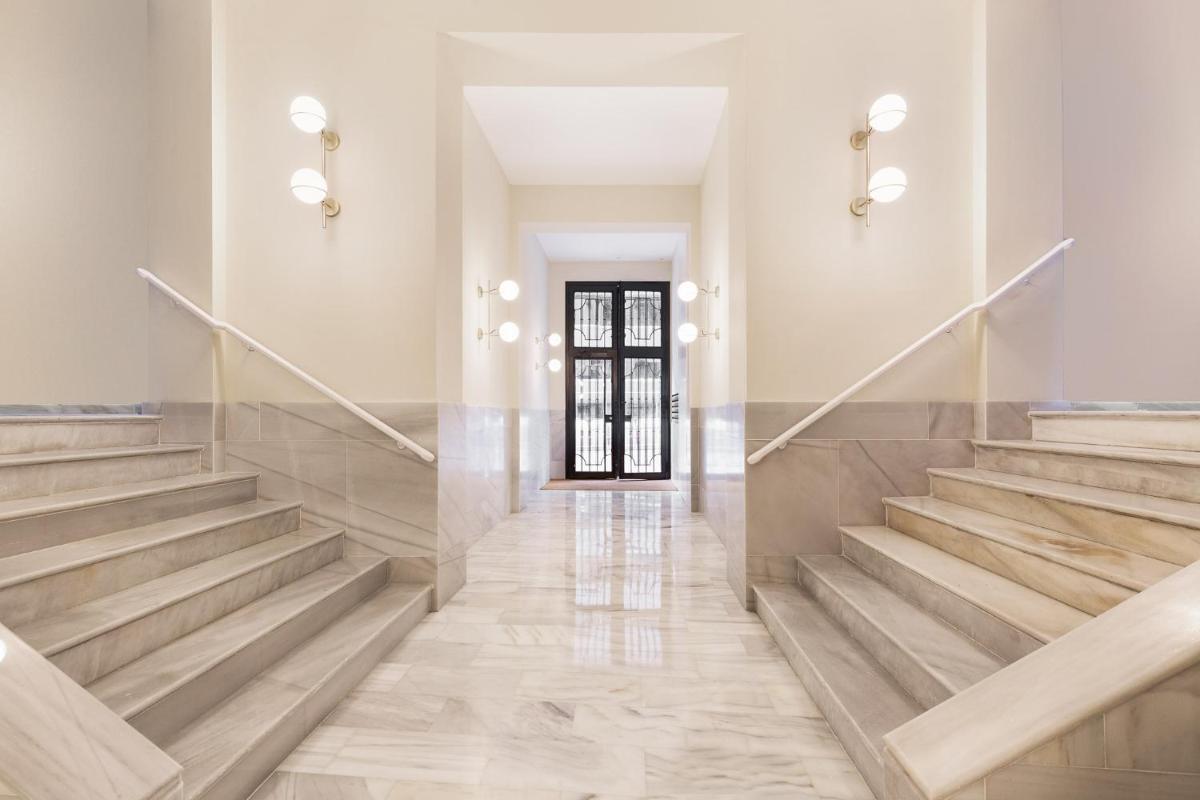 Ola Living Diagonal Apartments - Housity
