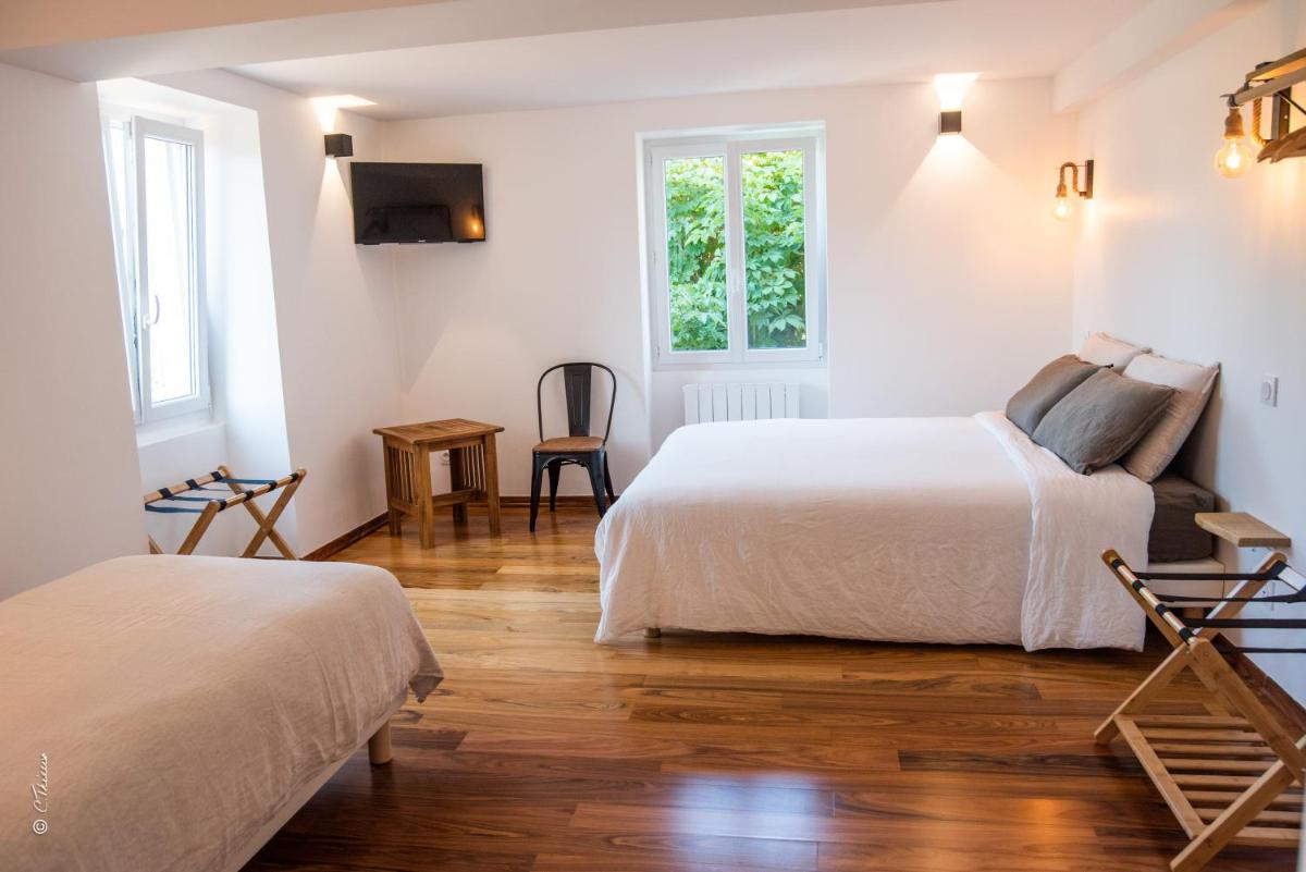 LA DOLOREANNE - Housity