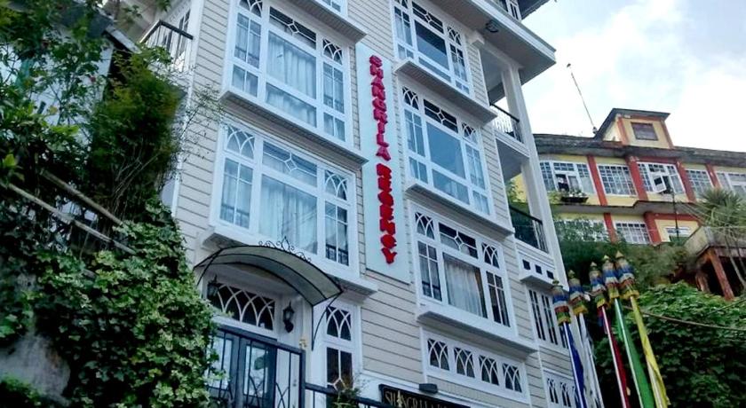 Hotel Shangrila Regency - Housity