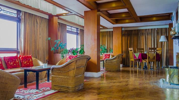 Hotel Shangrila Regency - Housity