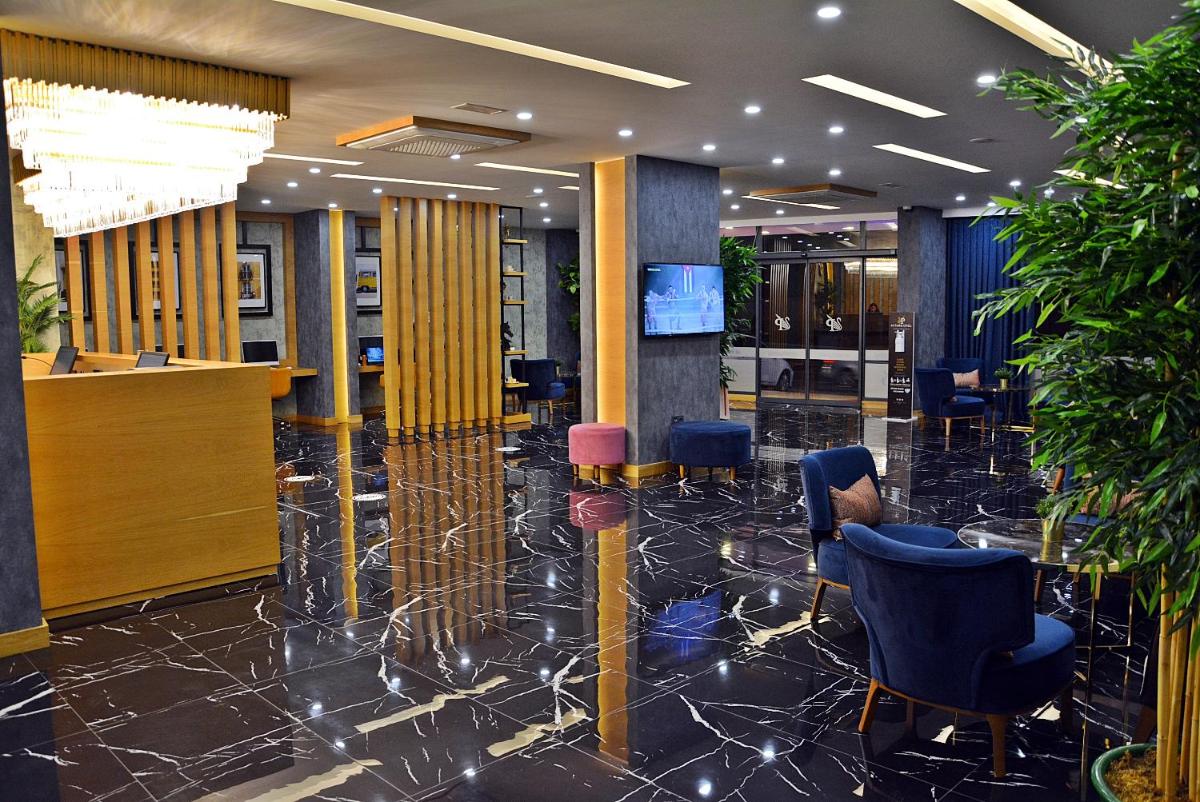 61 Park Hotel - Housity